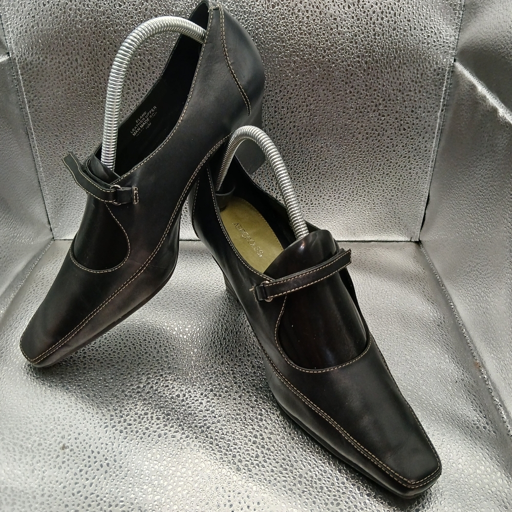 Aeropostale Black Leather Heels Women's Size 10